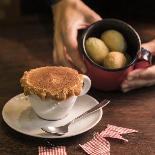 Pão de queijo Fiuza